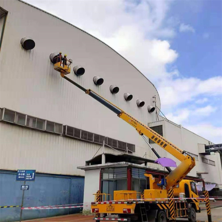 君山高空作业车出租服务：专业广告牌安装解决方案