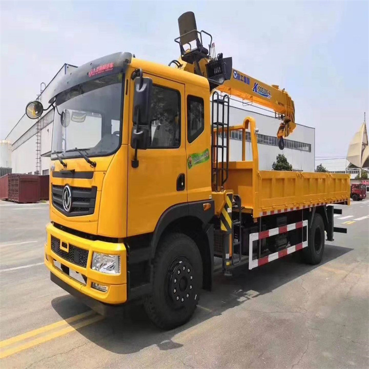 君山附近找一辆随车吊出租