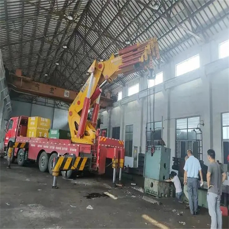 君山速查！附近自卸吊车租赁电话及租赁全攻略